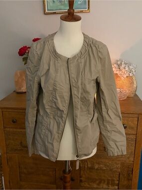 Loft Petite Medium Lightweight Taupe Zip-Front Jacket